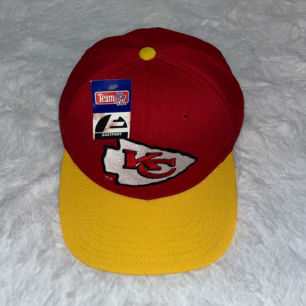 Vintage KC Chiefs Snap Back NFL Truckers Ball Team Hat made in USA